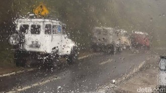 Viral Sopir Jip Bromo Palak Rombongan Pelajar, Minta Uang Rokok Rp 10 Ribu per Orang