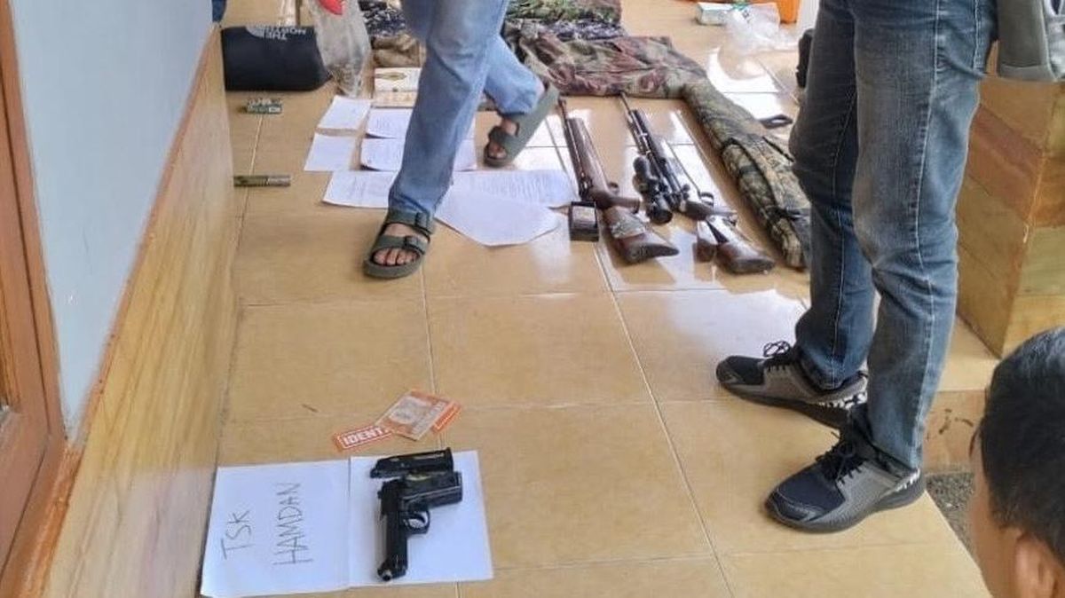 6 Fakta Penggeledahan Rumah Terduga Teroris di Sukabumi, Ada Pistol Pena