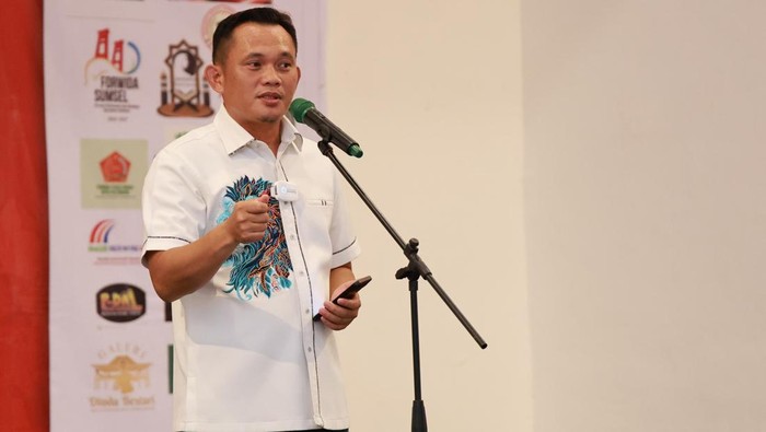 Penjabat Wali Kota Palembang Cheka Virgowansyah