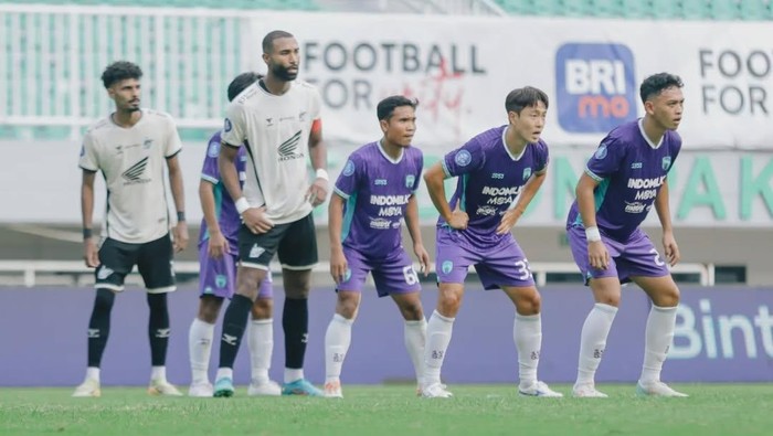 PSM Makassar takluk 1-2 dari 10 pemain Persita Tangerang dalam laga Liga 1 2024/2025 di Stadion Pakansari.