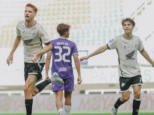 Statistik Persita Vs PSM: Juku Eja Dominan, Persita Dihukum Kartu Merah