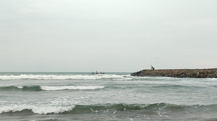 Suasana di Pantai Pangandaran