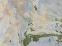 Pantai Candidasa Tercemar Tumpahan Minyak, Turis Pilih Check Out Lebih Awal