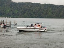 Menjelajah Danau dengan Wahana Air di DTW Ulun Danu Beratan
