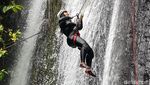 Berpetualang Lewat Canyoning di Gunung Menir Bogor