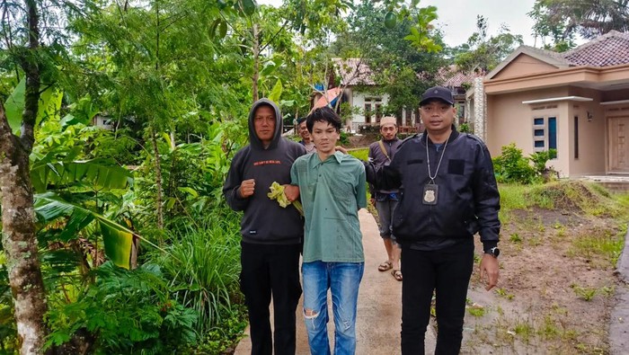 Cucu yang bunuh nenek di Cianjur