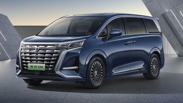 Denza D9 versi terbaru meluncur di China