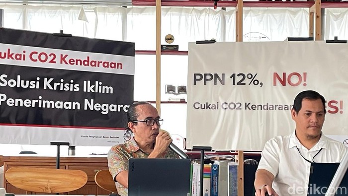 Direktur Eksekutif KPBB, Ahmad Safrudin,