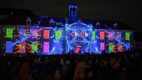 Festival yang menampilkan pertunjukan musik, instalasi pencahayaan dan video mapping tersebut merupakan rangkaian perayaan Tahun Baru 2025.