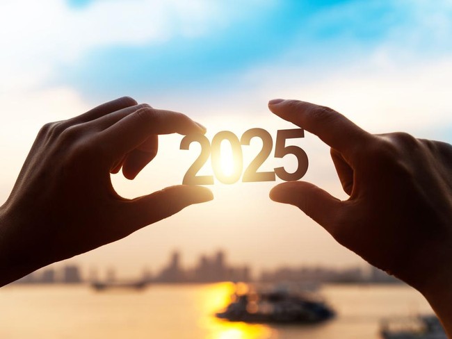 Ilustrasi Ucapan Selamat Tahun Baru 2025