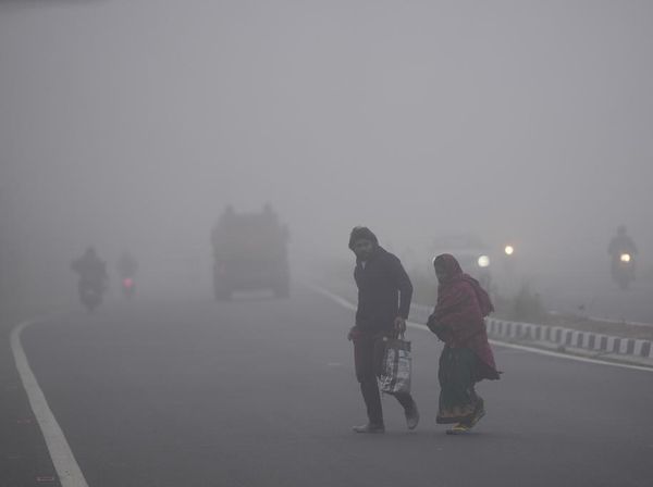 India Diselimuti Kabut Asap, Jarak Pandang Nyaris Nihil