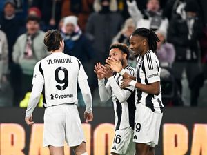 Juventus dan PSG Kompak Belum Terkalahkan di Liga, tapi Beda Nasibnya