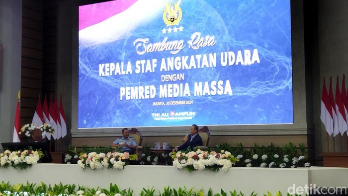 Kepala Staf Angkatan Udara (KASAU), Marsekal TNI M Tonny Harjono mengatakan TNI AU akan menerima tambahan alutsista (Kurniawan/detikcom).