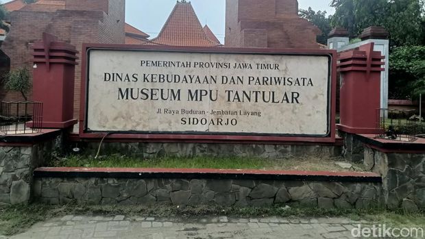 Koleksi Museum Mpu Tantular Sidoarjo