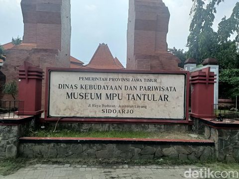 Koleksi Museum Mpu Tantular Sidoarjo