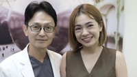 Penampilan baru Maya Septha jadi sorotan. Setelah mengumumkan melakukan operasi plastik di Korea Selatan pada Oktober 2024, kini Maya menunjukkan wajah barunya dalam unggahan Instagram (28/12/2024). Foto: Instagram mayaseptha7