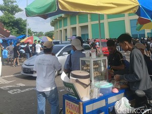 Liga 2 Bergairah, UMKM Mendulang Berkah