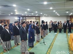 Gus Irfan Lantik 35 Pejabat BP Haji