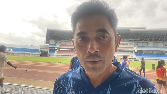 Pelatih PSIM Jogja, Seto Nurdiantoro di Stadion Mandala Krida, Umbulharjo, Kota Jogja, Senin (30/12/2024).