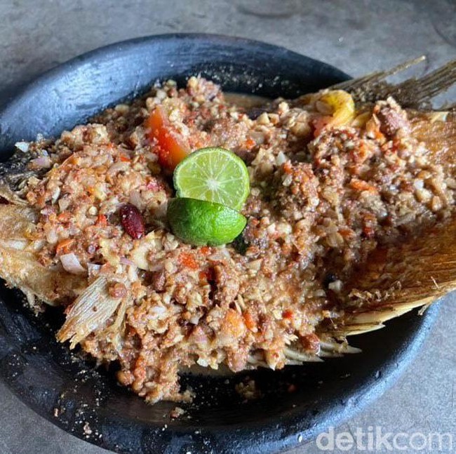 Warung Betawi-Sunda di Bekasi Ini Selalu Penuh, Harga Mulai Rp 10.000!