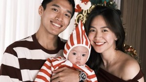 Penyanyi Shania Junianatha atau Shanju eks JKT48 melahirkan pada 24 Agustus 2024. Shanju dan atlet bulu tangkis Jonatan Christie itu menyambut kehadiran putra pertama yang mereka beri nama Jayden Christie. Foto: dok. Instagram Shanju eks JKT48