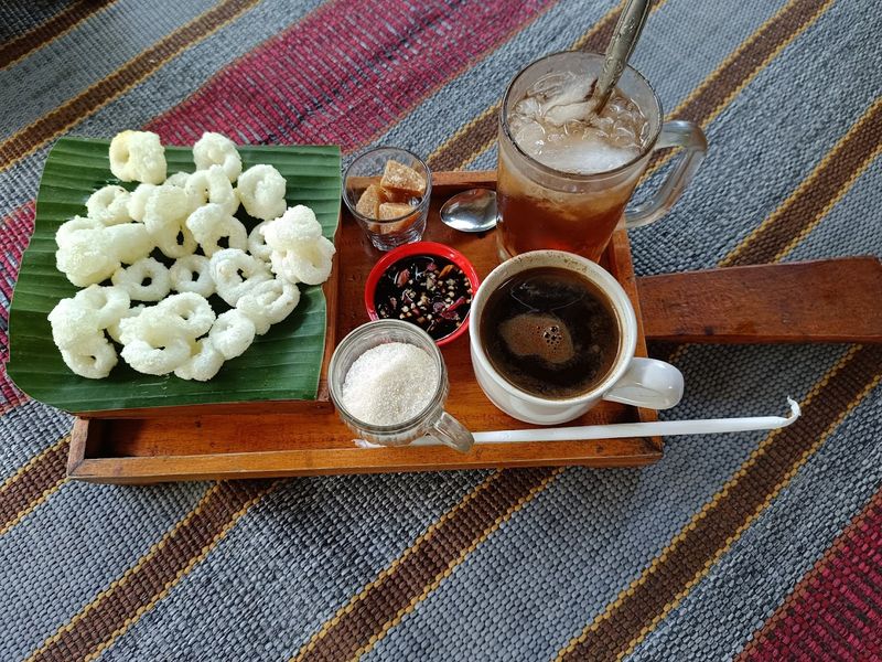 Wajib Mampir! 5 Warung Kopi di Jogja yang Populer Sejak Puluhan Tahun