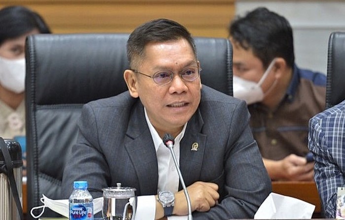 Wakil Ketua DPR RI Adies Kadir