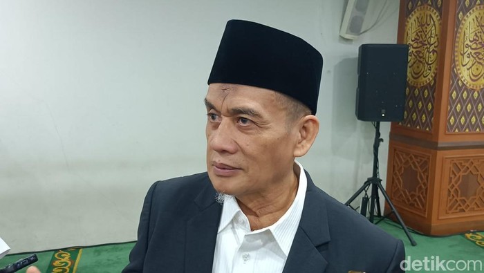 Wamenag Romo H.R. Muhammad Syafii saat ditemui di Masjid Al Ikhlas, Kantor Kementerian Agama, Jl. MH Thamrin, Jakarta Pusat, Senin (30/12/2024).