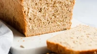 Banyak orang beranggapan roti bukanlah makanan sehat. Padahal ada jenis roti yang mengandung nutrisi yang dibutuhkan tubuh. Foto: Ilustrasi iStock