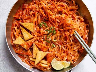 10 Makanan yang Dicap Tak Sehat Ini Ternyata Kaya Khasiat Sehat