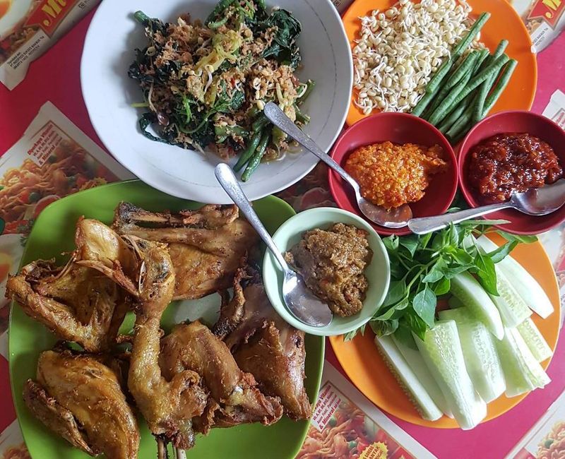 5 Tempat Makan Legendaris di Solo yang Punya Menu Lezat