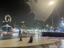 Cuaca Malam Tahun Baru 2026 Berbagai Kota, Daerahmu Cerah?