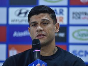 Blak-blakan Bojan Hodak soal Hengkangnya Ciro Alves