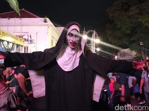Secercah Harapan Penunggu Asia Afrika Bandung di Malam Tahun Baru