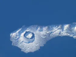 Foto-foto Menakjubkan Bumi dari Luar Angkasa Sepanjang 2024