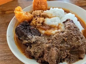 Bubur Ayam atau Gudeg? Keduanya Masuk Daftar Sarapan Terbaik Dunia
