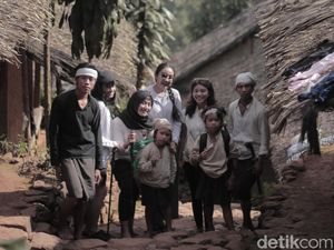 Video: Suasana Syahdu Kampung Adat Baduy saat Diguyur Hujan