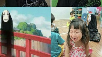 Kostum hallowennya berhasil nih, bikin teman ketakutan sampai nangis. Foto: Kids in Predicaments