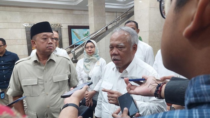 Kepala Otorita IKN, Basuki Hadimuljono dan Menteri Agraria dan Tata Ruang/Kepala Badan Pertanahan Nasional (ATR/BPN) Nusron Wahid