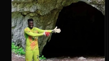 Manchester United kembali menelan kekalahan dalam lanjutan Liga Inggris. Kekalahan 0-2 dari Newcastle United di Old Trafford, Selasa (31/12/2024) dini hari WIB, menambah daftar panjang hasil buruk Setan Merah sepanjang Desember 2024. Foto: X.com