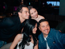 8 Foto Prilly Latuconsina & Omara Esteghlal Mulai Pamer Kedekatan, Go Public?