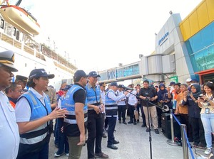 Pastikan Kelancaran Arus Nataru, AHY Cek Terminal Penumpang Pelindo