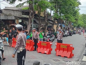 Jalan ke Pantai Kuta Ditutup Total Jelang Malam Tahun Baru 2025