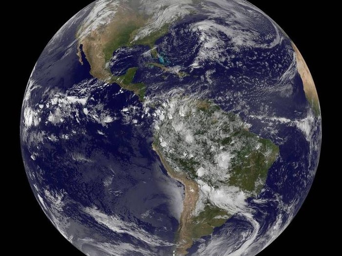 Potret Planet Bumi Diliat dari Antariksa, Bikin Terkesima