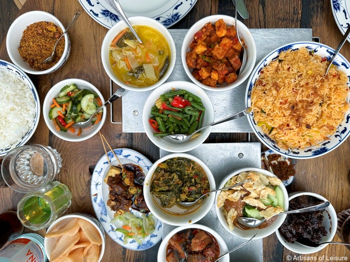 Rijsttafel, Kuliner Abad ke 19 yang Masih Populer di Belanda Rijsttafel, Kuliner Abad ke 19 yang Masih Populer di Belanda