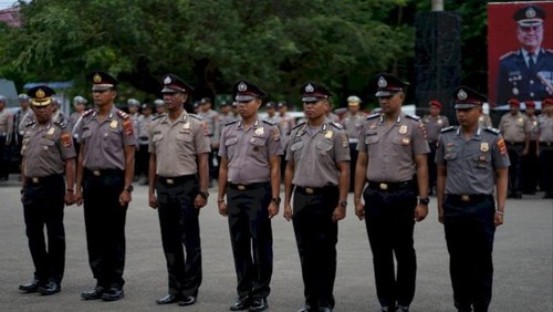Upacara kenaikan pangkat polisi di Mapolresta Kupang Kota, Senin (30/12/2024).