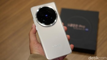 Selanjutnya ada Vivo X200 Pro Satellite Edition di peringkat tiga dengan skor 2.872.738. Foto: Adi Fida Rahman/detikINET