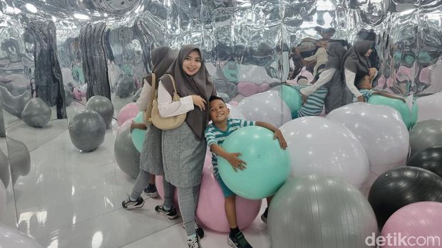 Wahana GIZ Park KBS GIZ Park wahana baru Kebun Binatang Surabaya