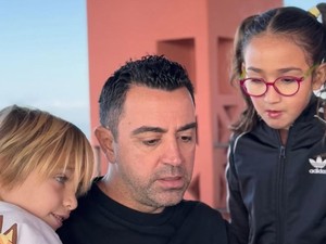Dattebayo! Xavi Bacakan Manga Naruto ke Anak-anaknya