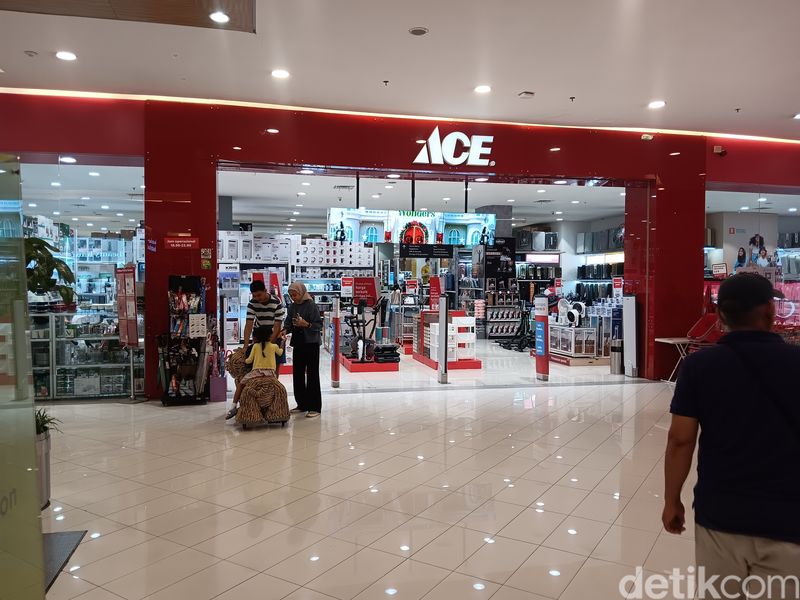 Ace Hardware ganti nama jadi AZKO